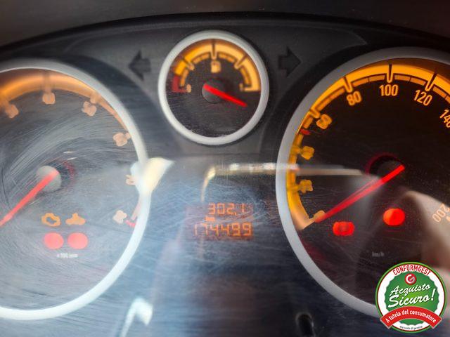 OPEL Corsa 1.2 5 porte Enjoy