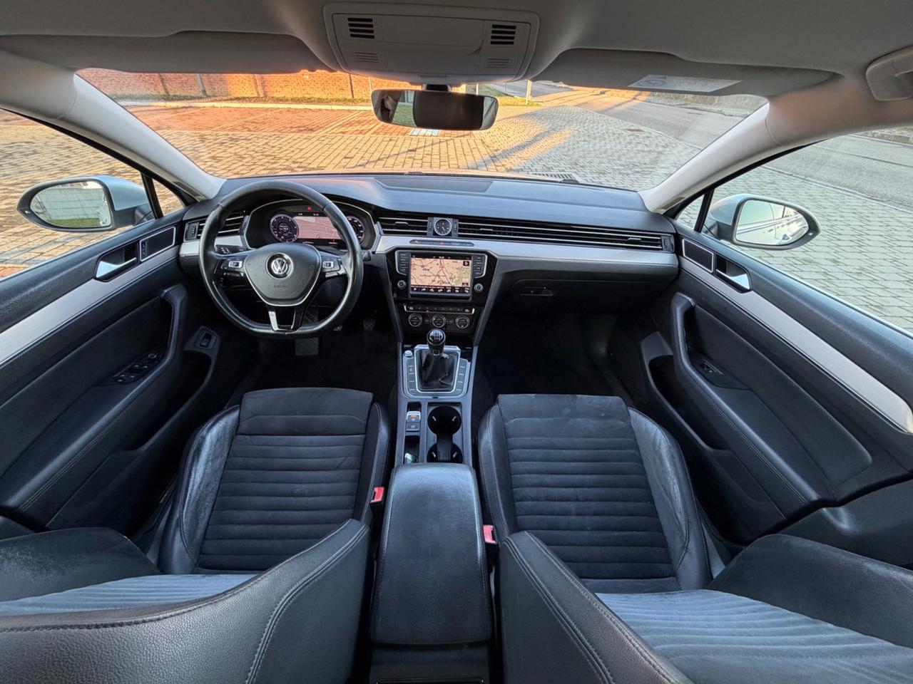 Volkswagen Passat Business Variant 2.0 TDI Executive BMT