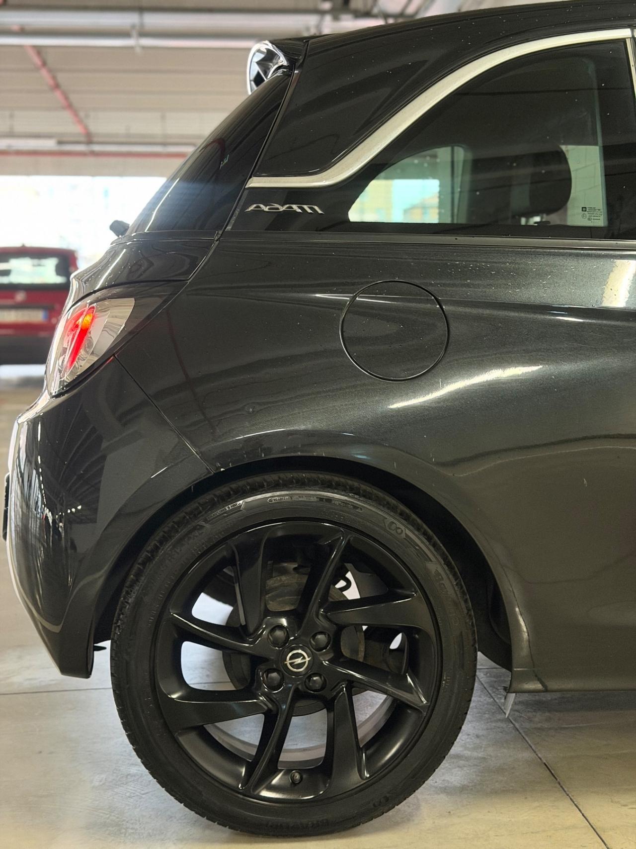 Opel Adam 1.2 70 CV Start&Stop Slam