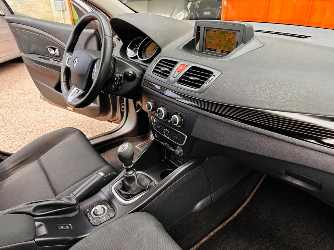 Renault Mégane 1.5 dCi 110CV EDC SporTour GT Line