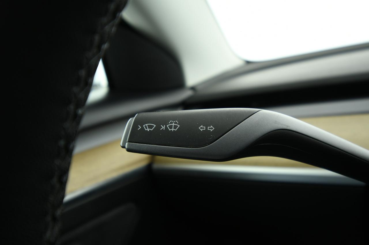 TESLA Model 3 Long Range Dual Motor awd PILOTA AUTOMATICO+CAMERA+PELLE