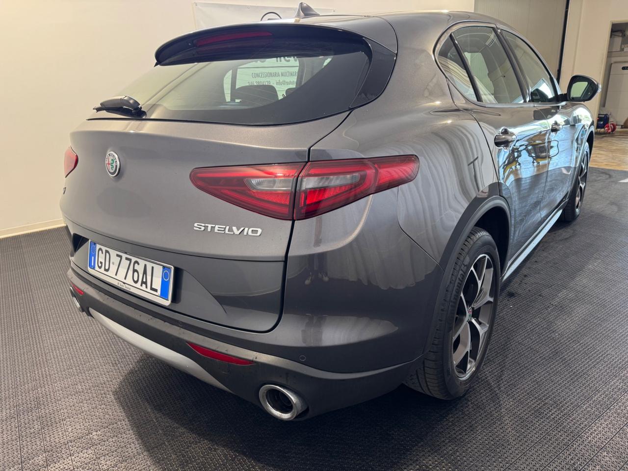 Alfa Romeo Stelvio 2.2 Turbodiesel 190 CV AT8 Q4 Executive