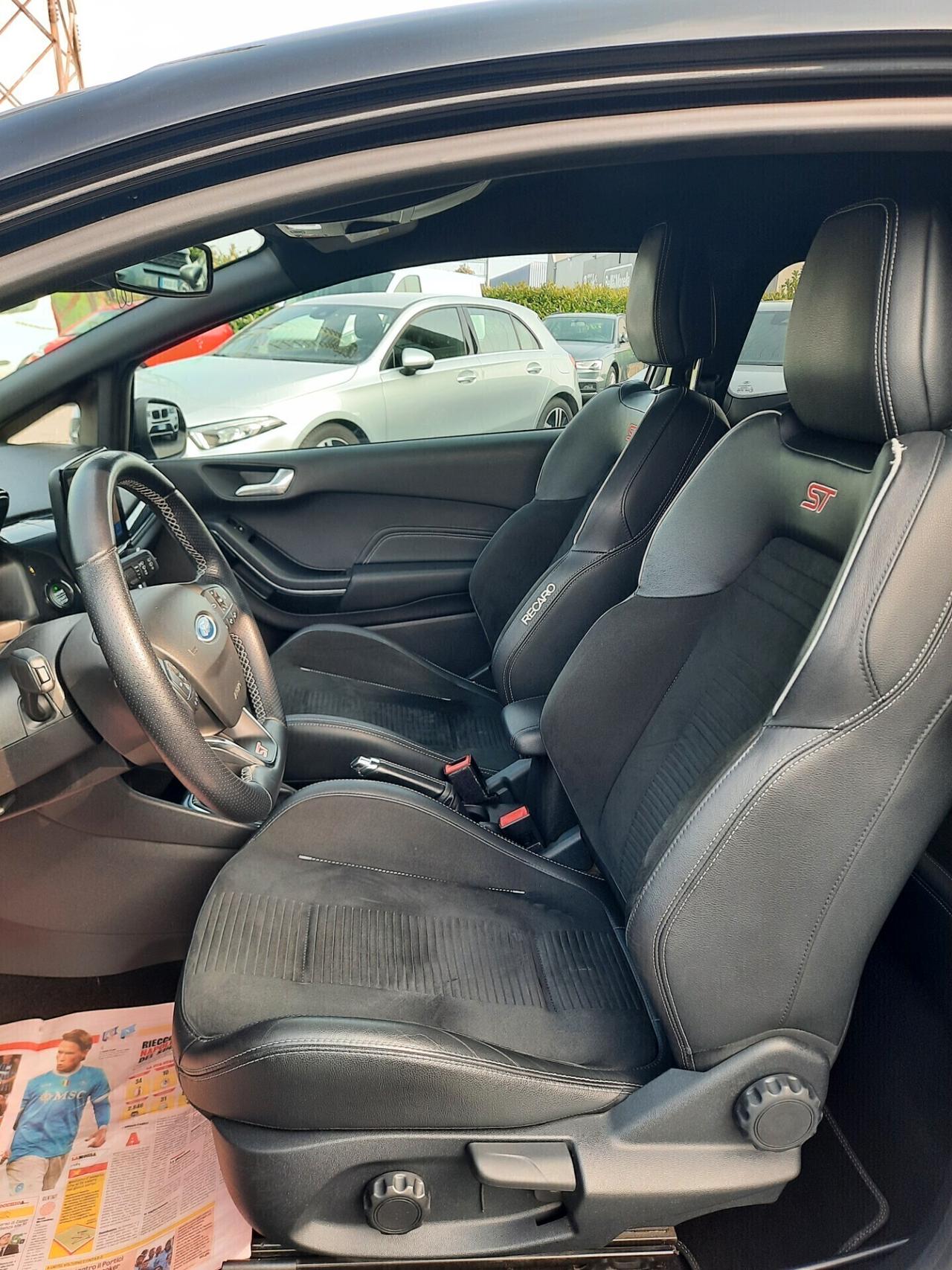 Ford Fiesta ST 200
