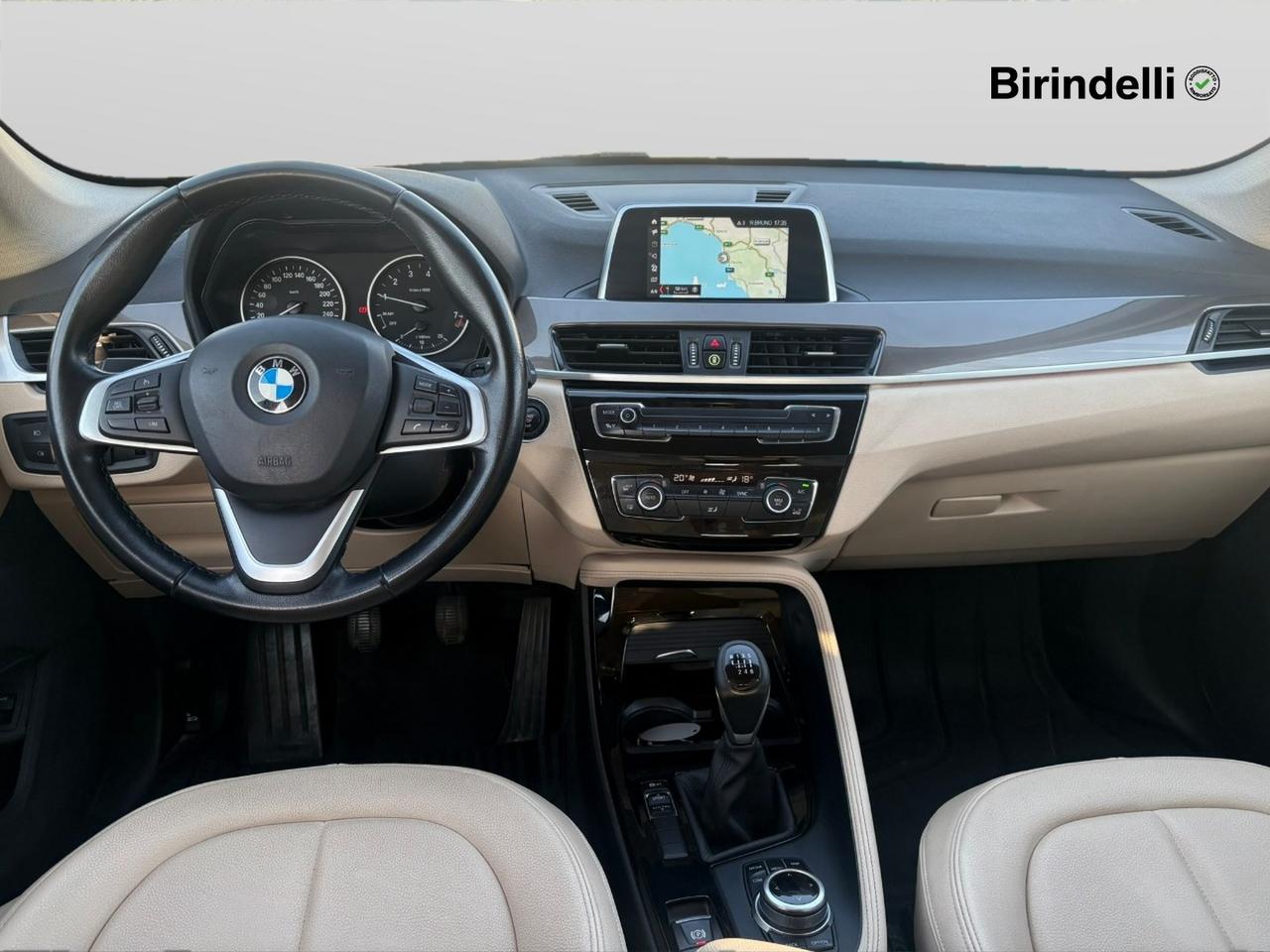 BMW X1 (F48) - X1 sDrive18i xLine
