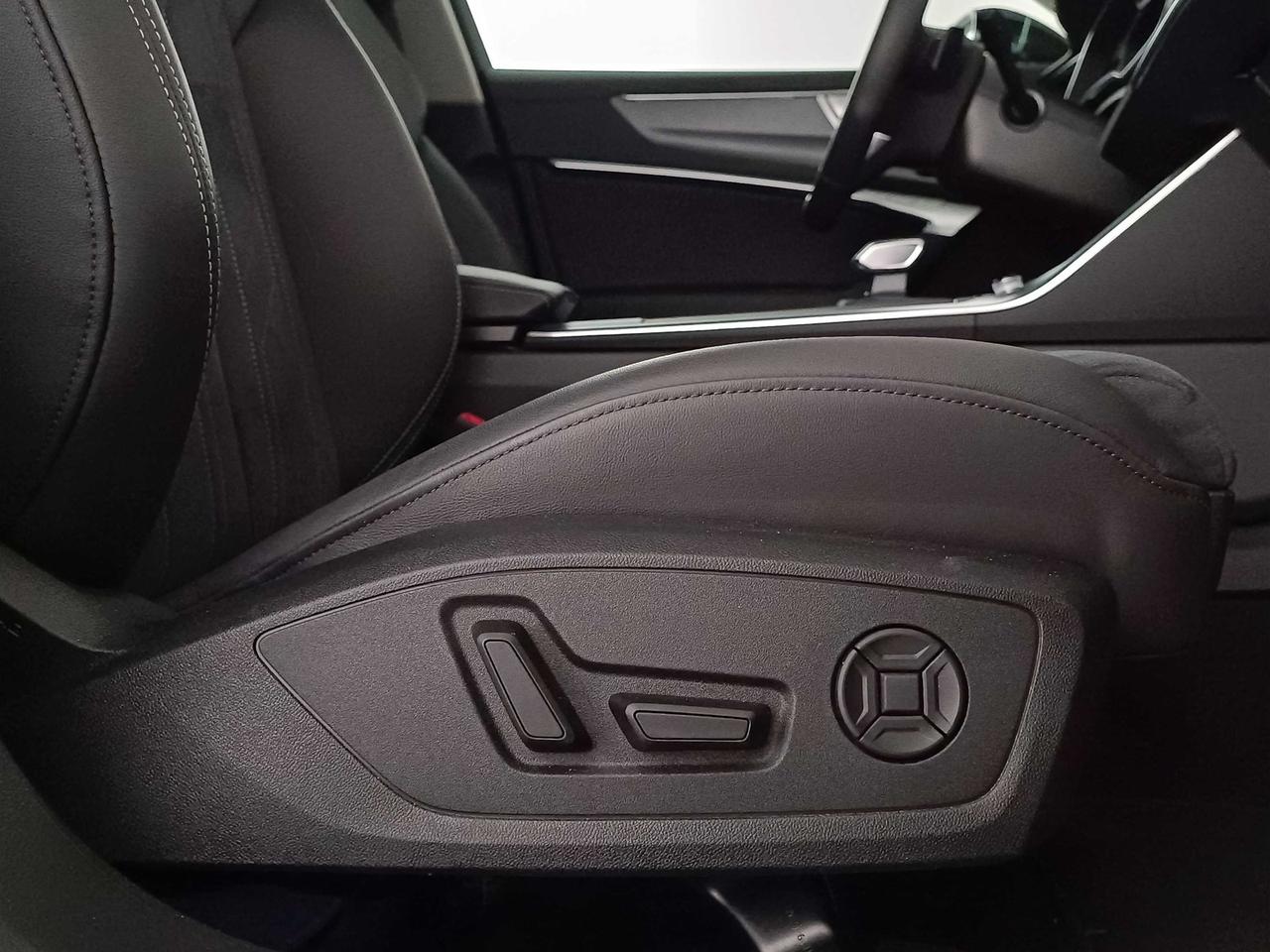 Audi A6 allroad allroad 40 2.0 tdi mhev 12v 204cv business advanced quattro ultra s tronic