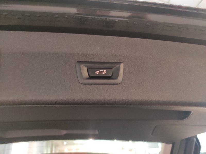 BMW X1 (F48) - X1 sDrive18d xLine