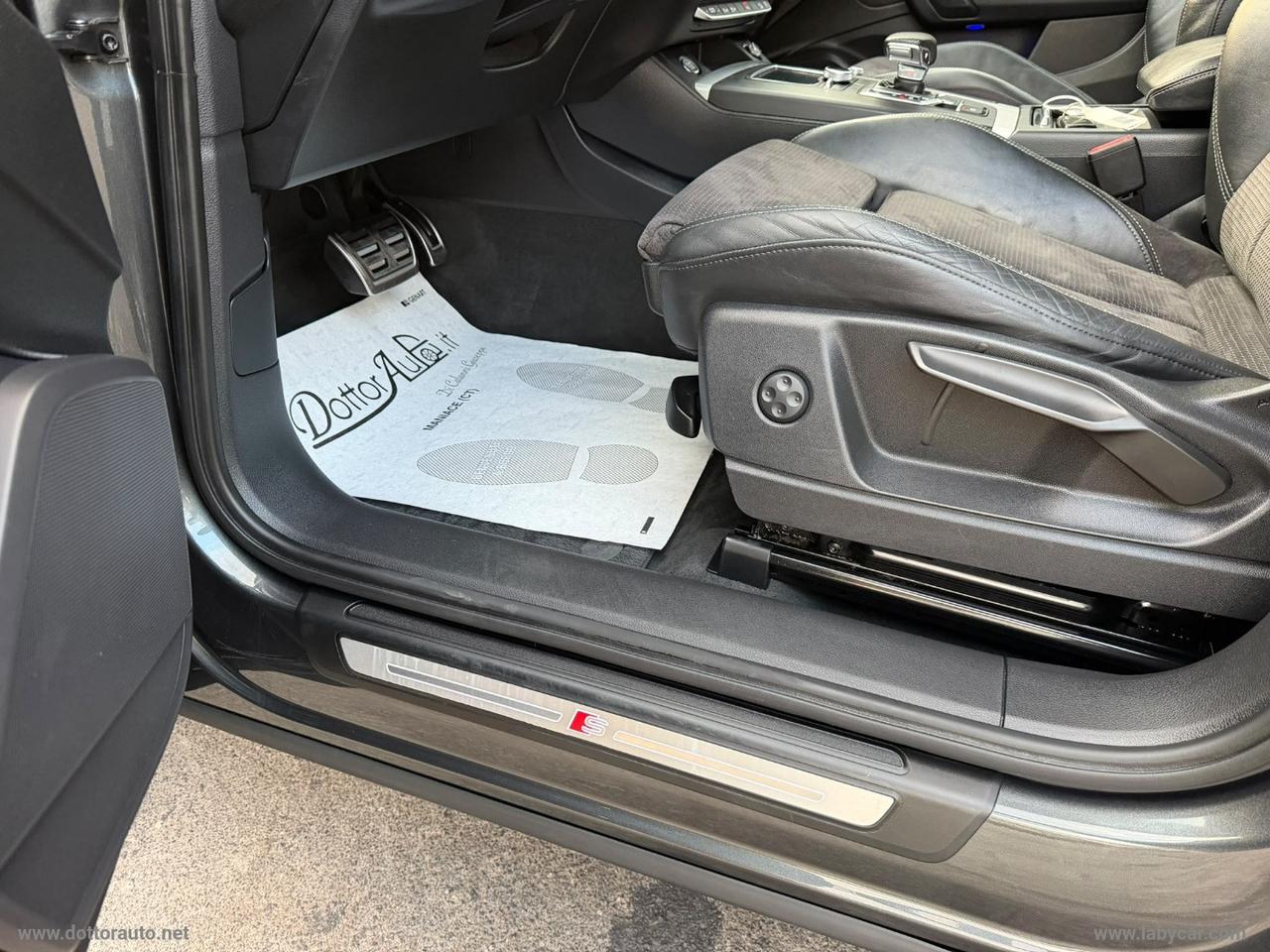 AUDI Q5 40 TDI quattro S tronic S line plus