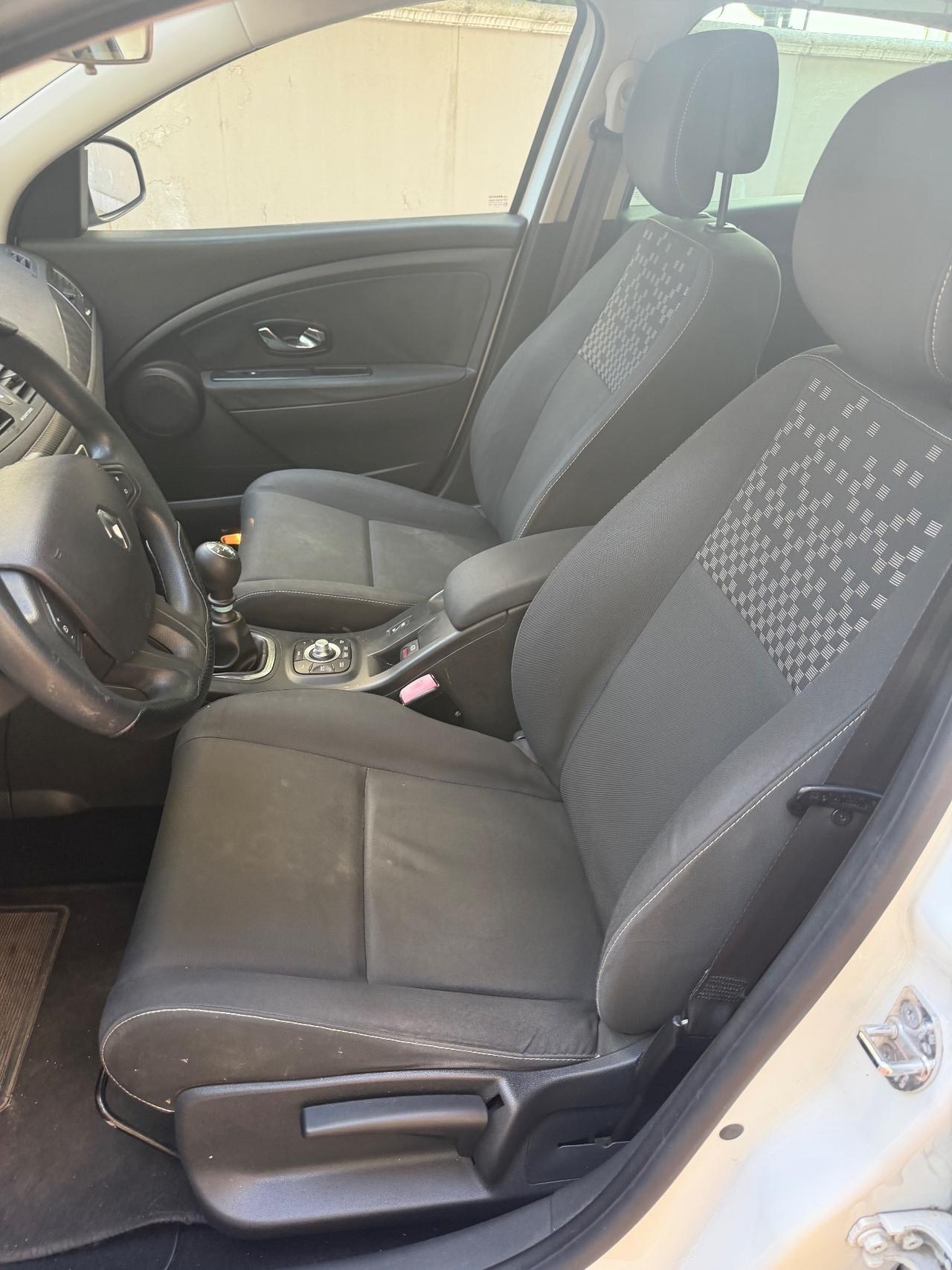 Renault Megane Mégane 1.6 Wave