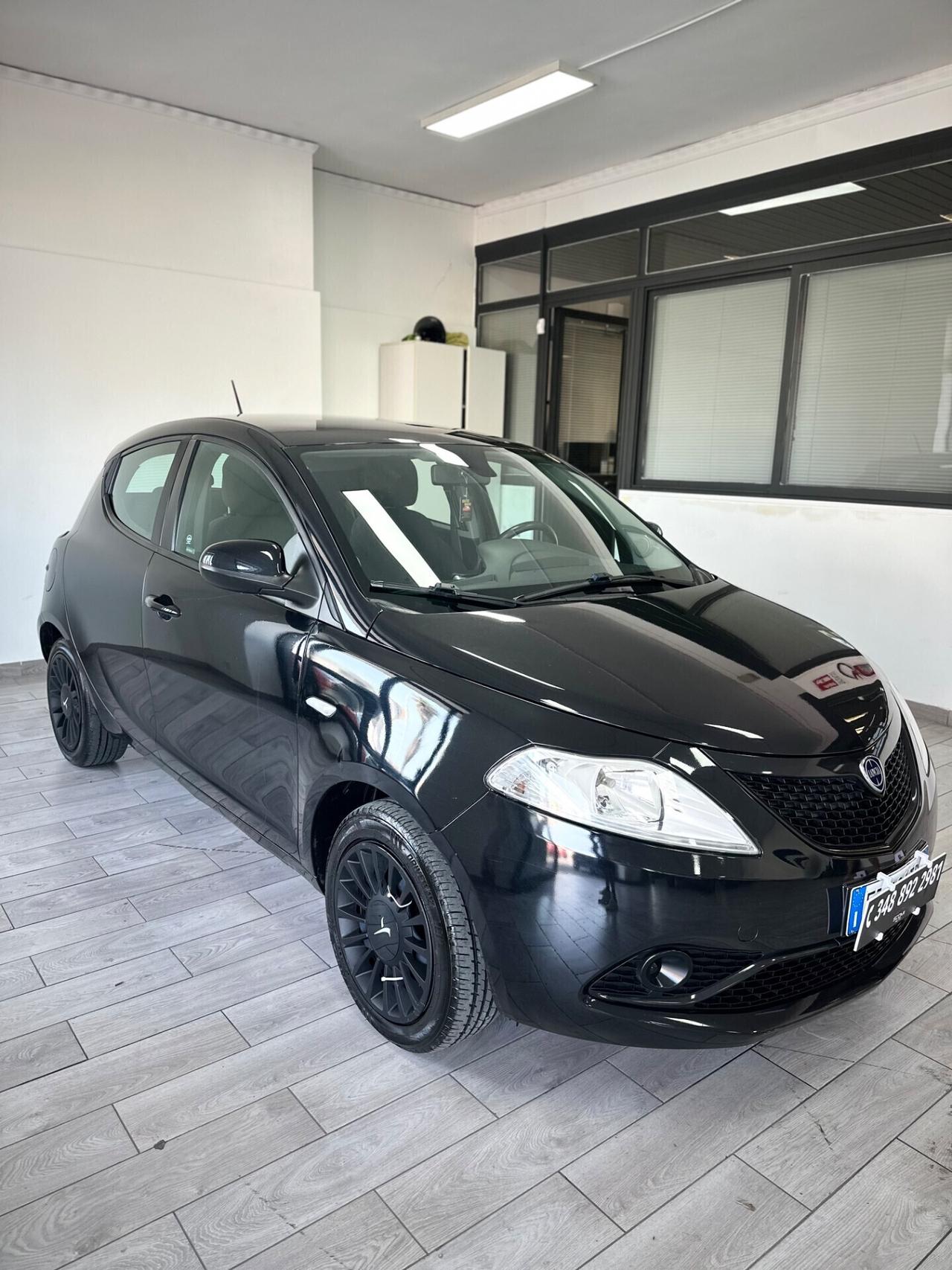 Lancia Ypsilon 1.2 GPL 69 CV 5 porte S&S Platinum