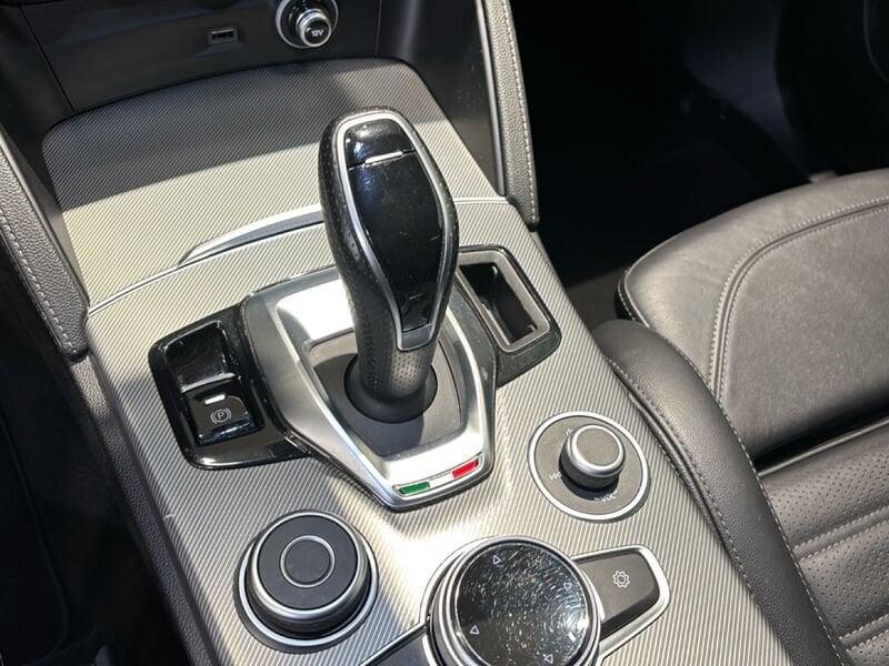 Alfa Romeo Stelvio 2.2 TD 210 CV Veloce AT8 Q4