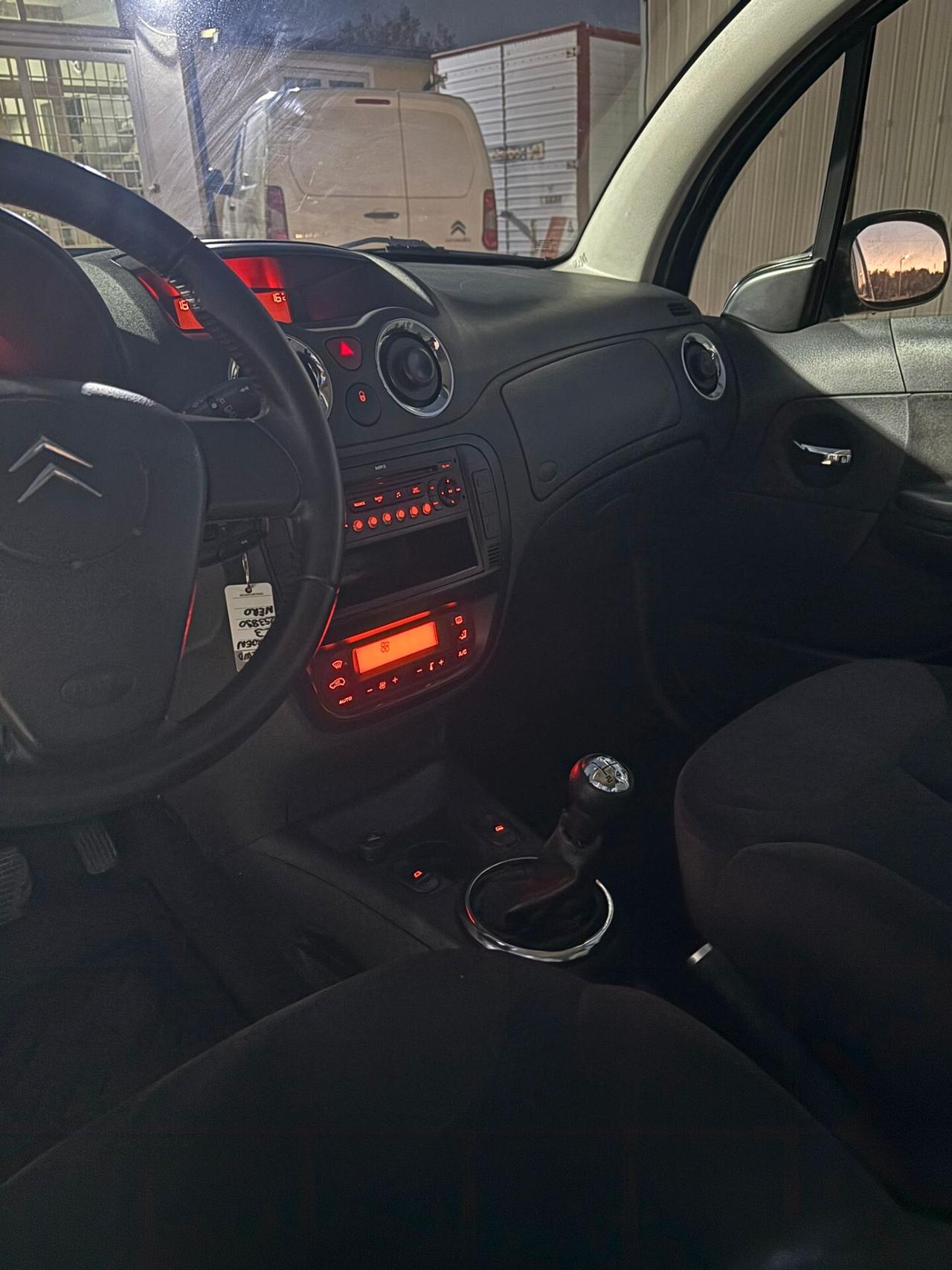 Citroen C3 1.1 airdream Gold by Pinko