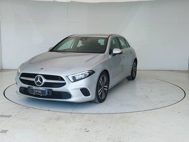 Mercedes-Benz Classe A - W177 2018 - A 180 d Sport auto
