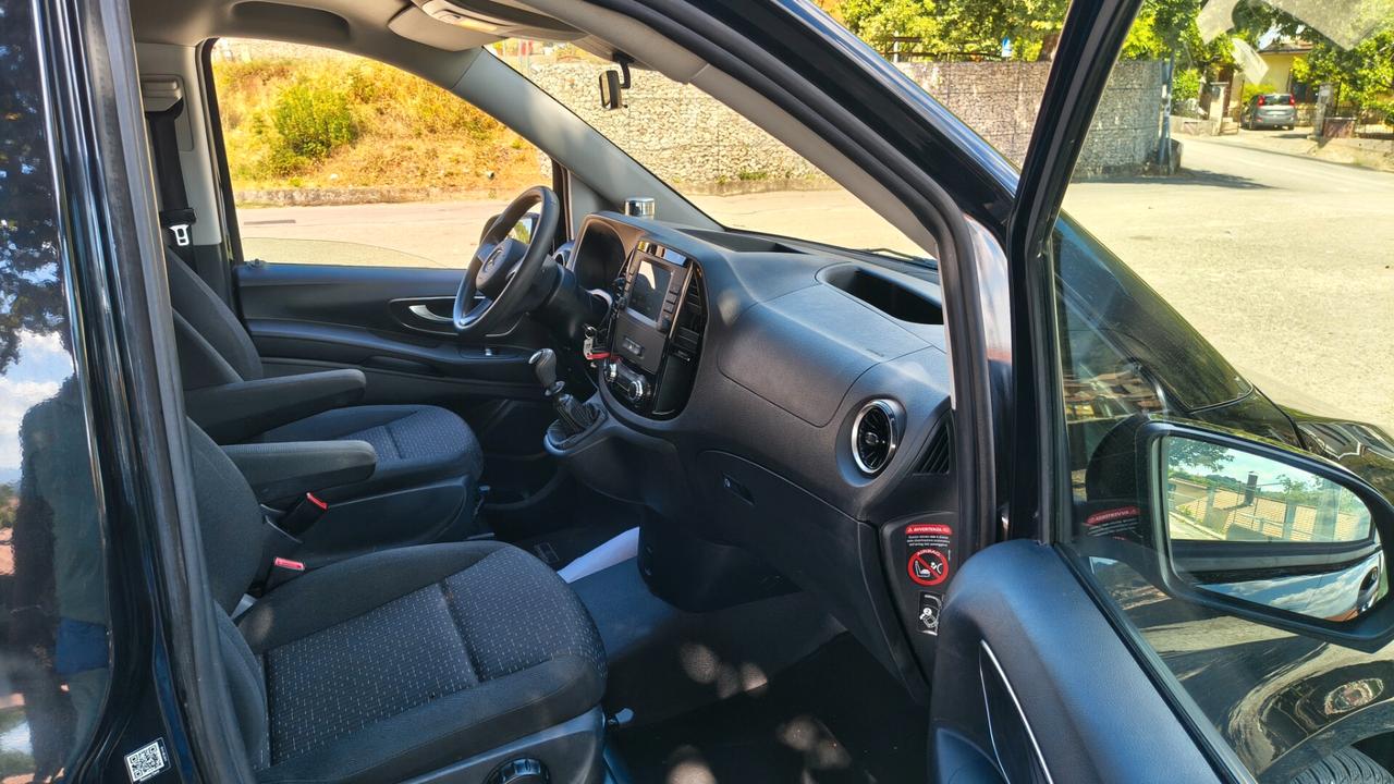 Mercedes-benz V Vito 114 d mixto Executive Compact