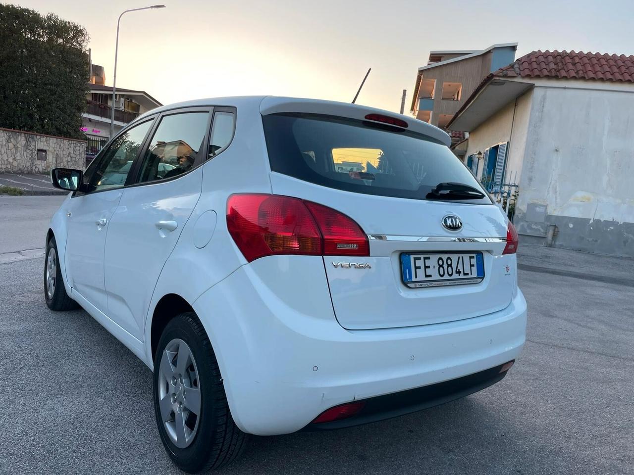 Kia Venga 1.4 CVVT Cool