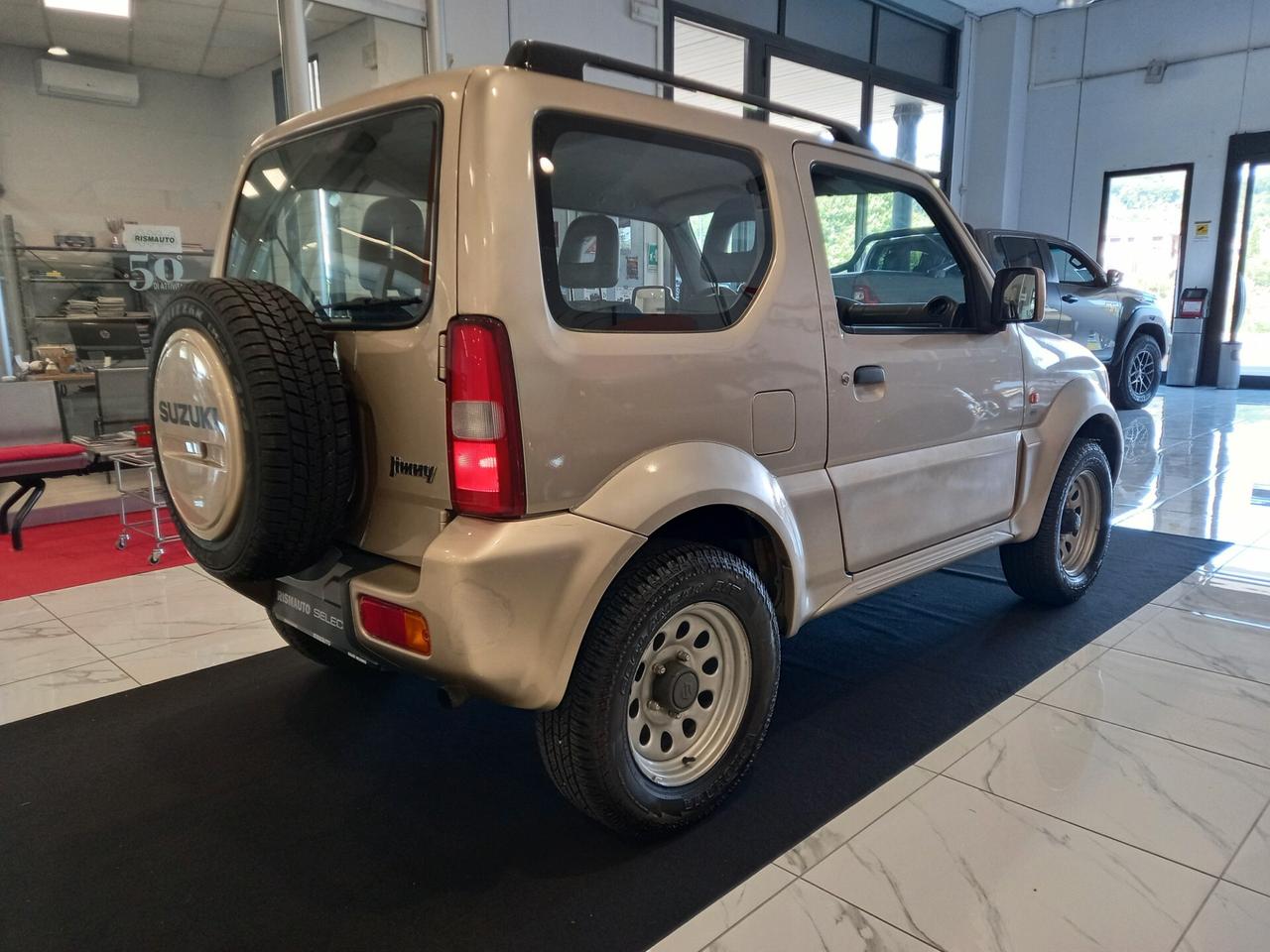 Suzuki Jimny 1.3i 16V cat 4WD JX