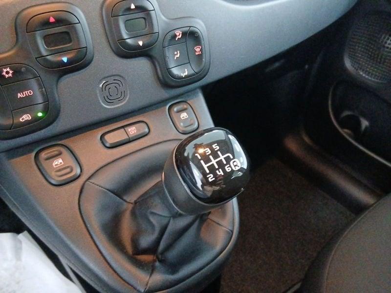FIAT Panda Cross Panda 1.0 firefly hybrid Cross s&s 70cv 5p.ti