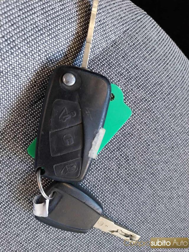 FIAT Qubo 1.4 8V natural power (Garanzia 12 Mesi)