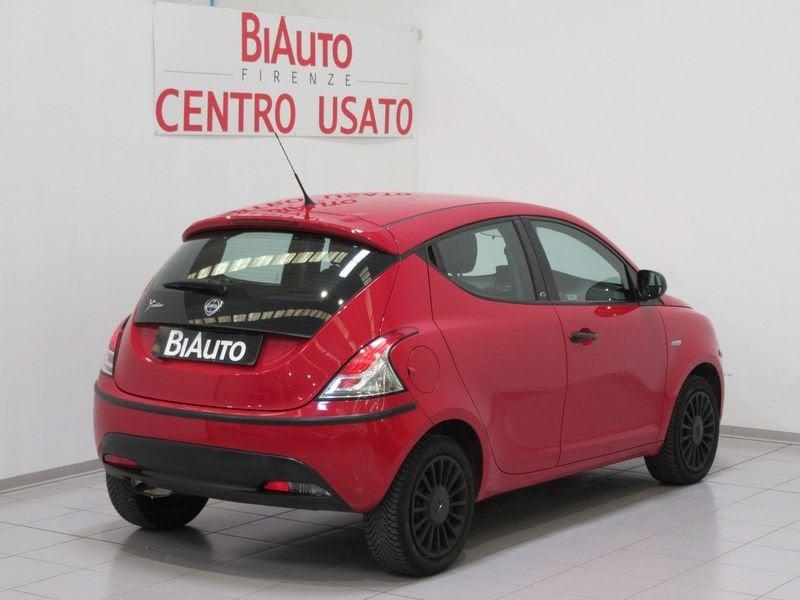 Lancia Ypsilon 1.2 69 CV 5 porte Elefantino