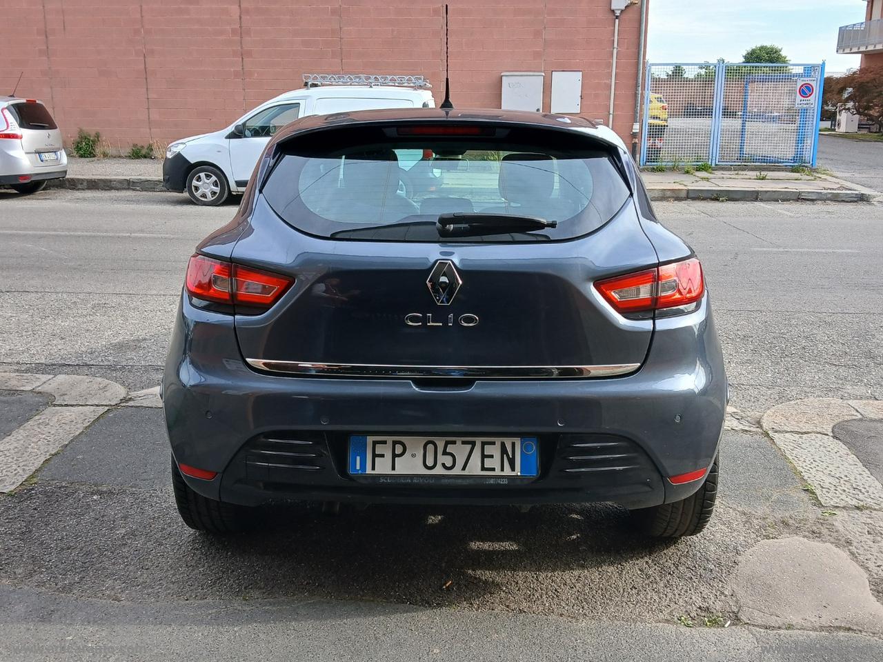 RENAULT Clio TCe 12V 90 GPL S&S 5p. Energy Duel