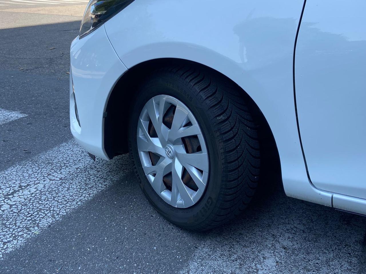 Toyota Yaris Active 1.0 VVT-i #11062