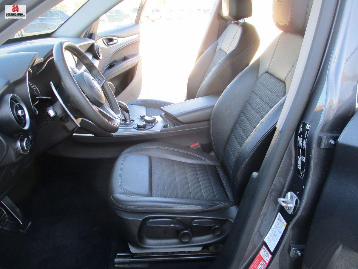 A.R.Stelvio 2.2 T.d. 210CV AT8 Q4 Exec.2019 FULL