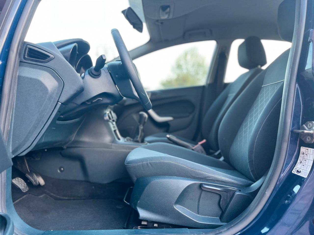 Ford Fiesta 1.4 5 porte GPL Titanium