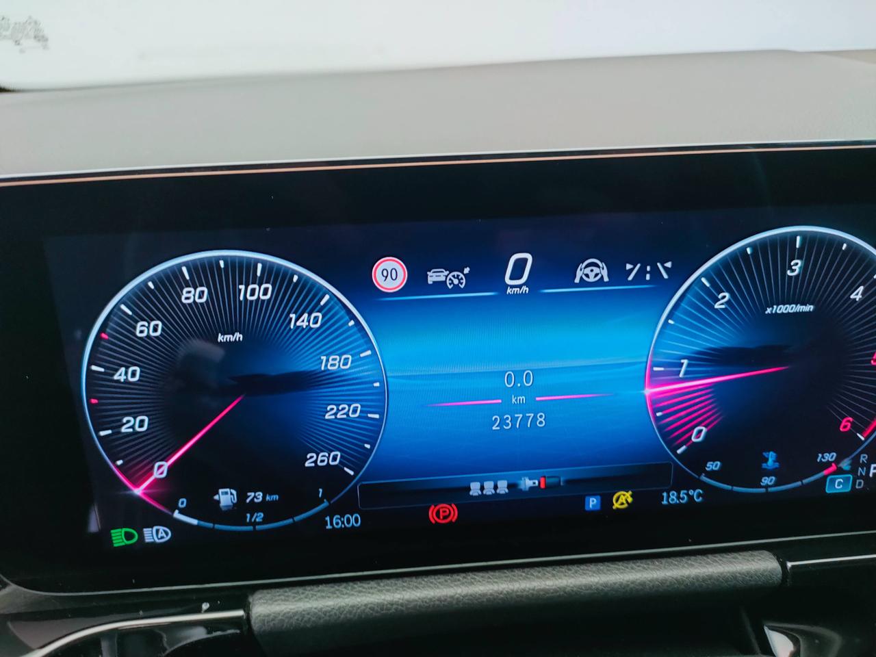 Mercedes-Benz Classe B - W247 2023 - B 180 d AMG Line Advanced Plus auto