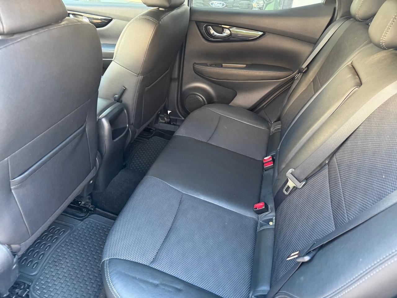 Nissan Qashqai 1.6 dCi 4WD Tekna