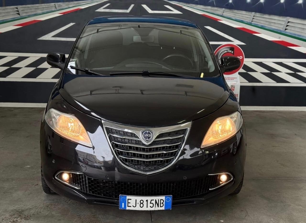 Lancia Ypsilon 1.0.9 85 CV 5 porte GPL
