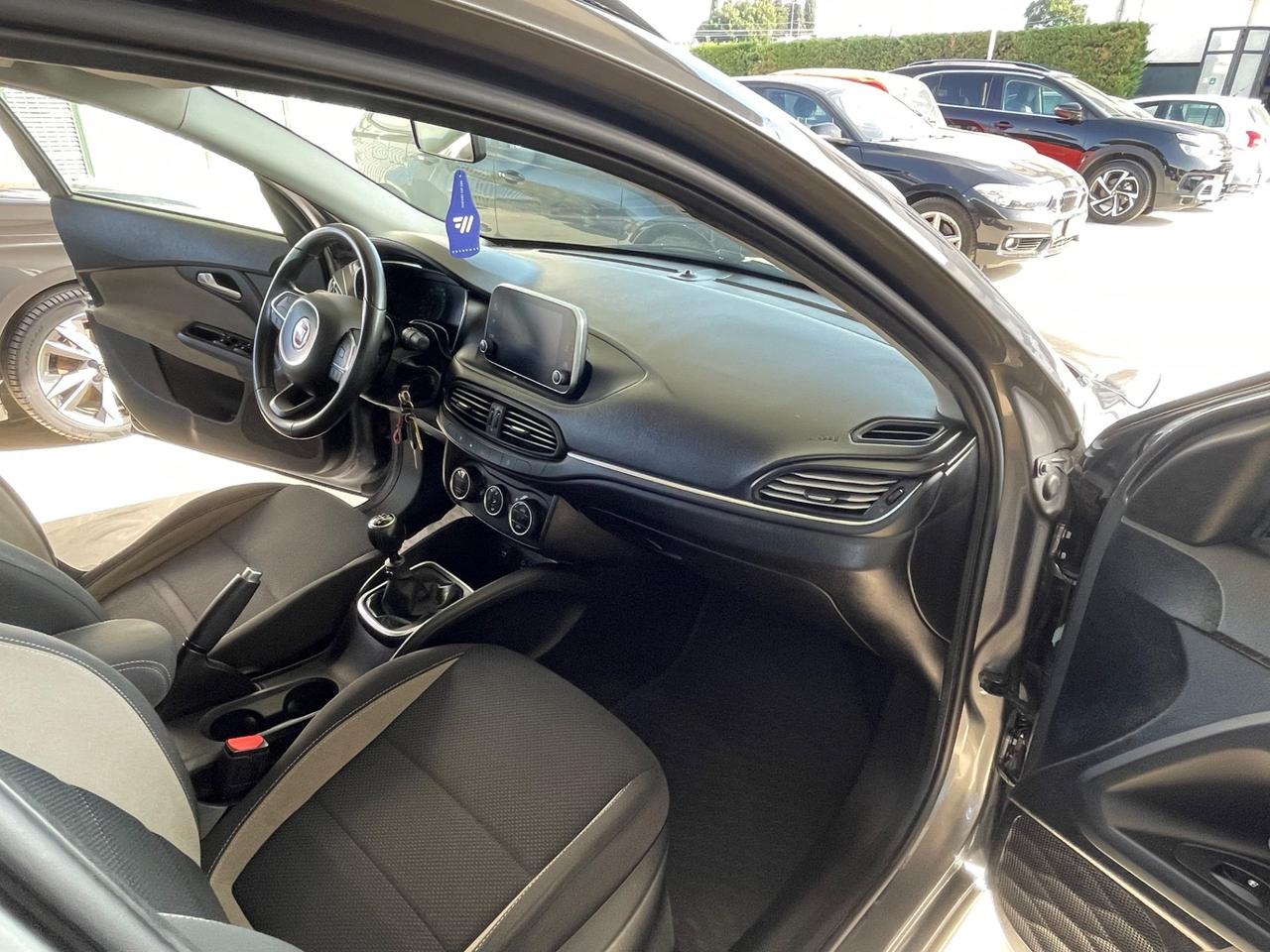Fiat Tipo 1.6 Mjt S&S SW Lounge