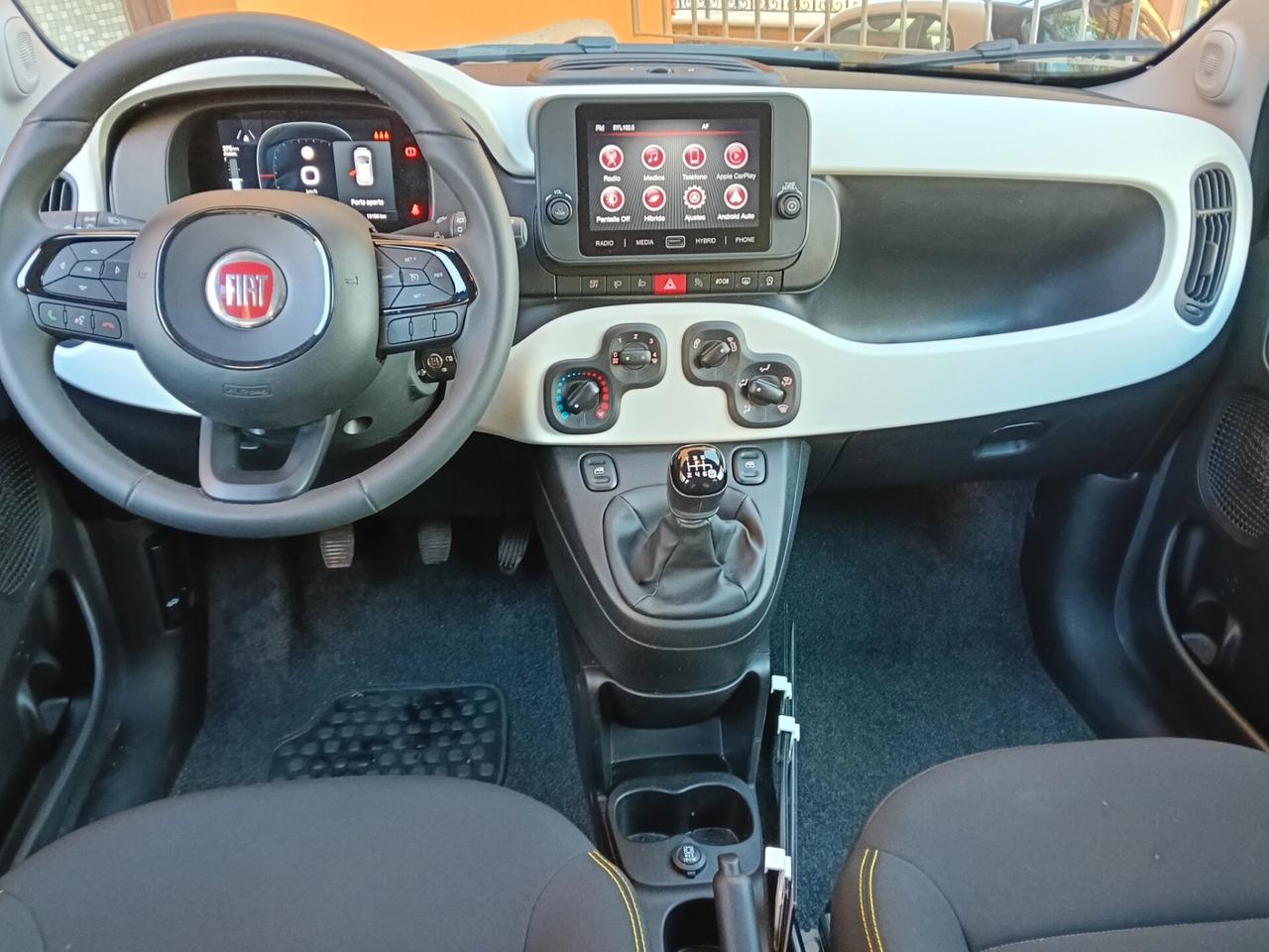 Fiat Panda 1.0 FireFly S&S Hybrid Pandina 2025