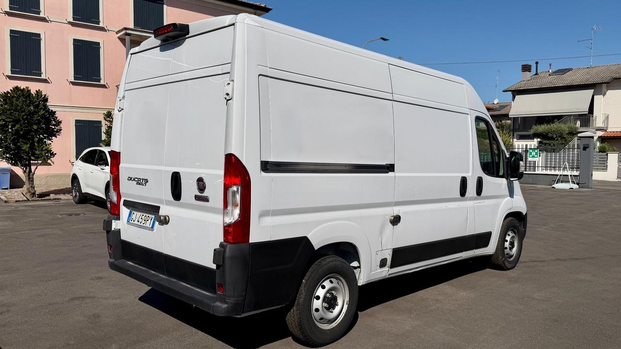 FIAT DUCATO MAXI 35 L3 H2 2.2 MULTIJET 140 CV - TELECAMERA POSTERIORE, NEOPATENTATI