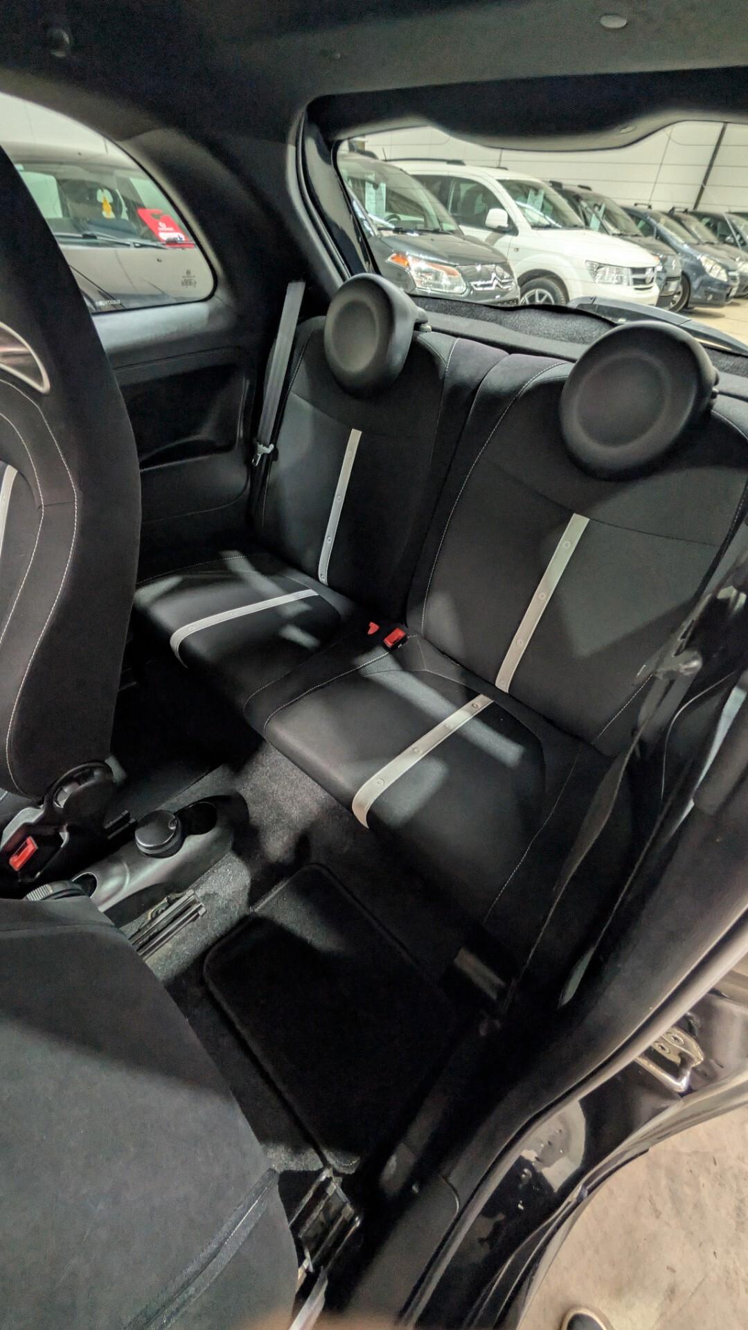 Abarth 500 1.4 Turbo T-Jet Custom