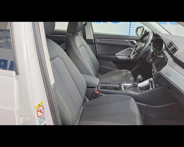 AUDI Q3 35 2.0 tdi Business Advanced quattro s-tronic