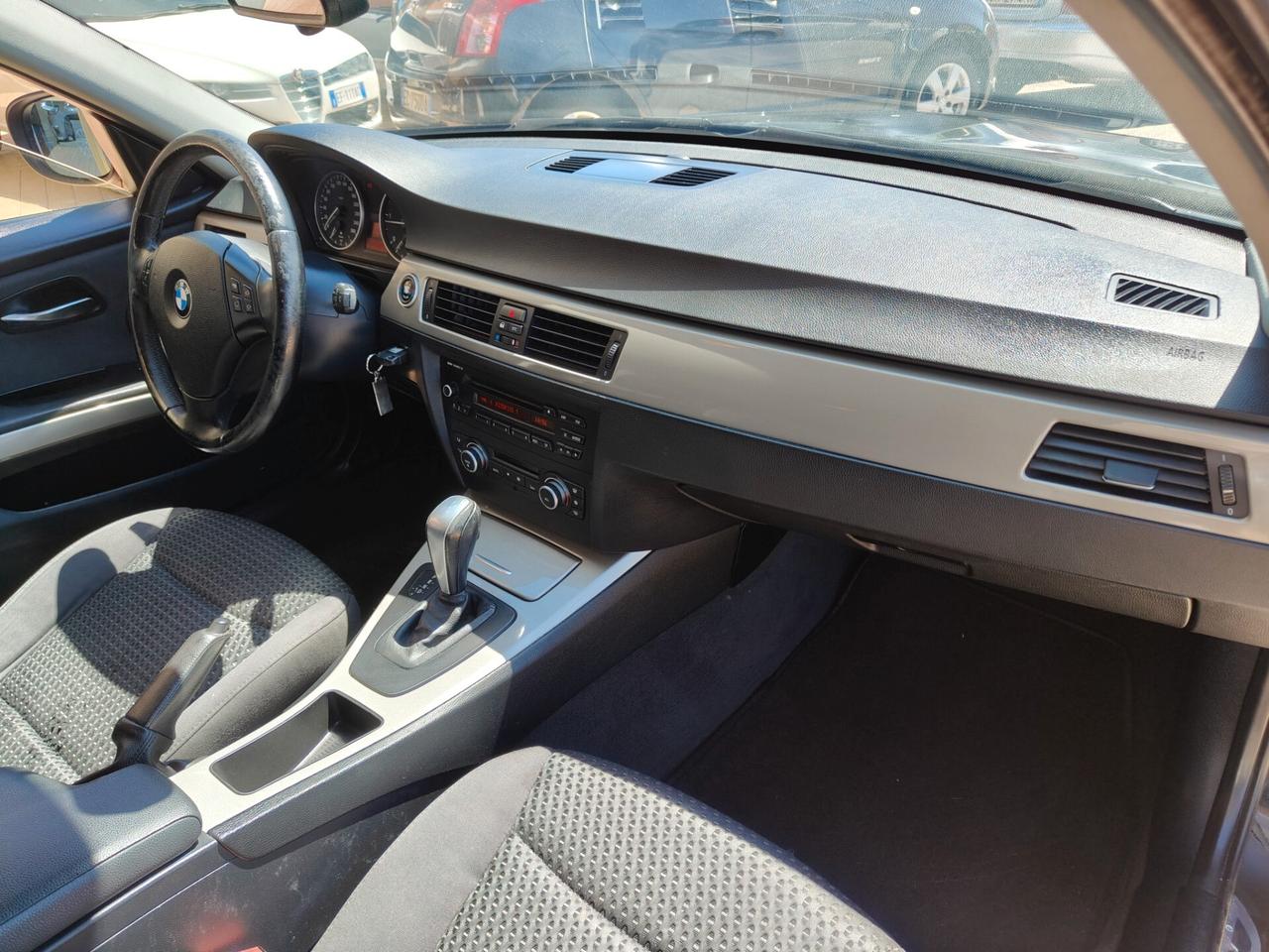 Bmw 318 318d 2.0 143CV cat Touring Attiva