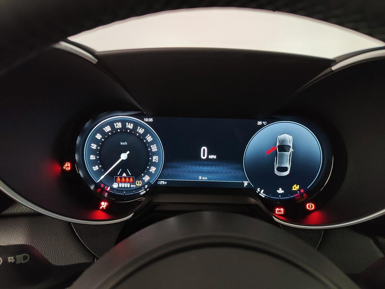 Alfa Romeo Giulia 2.2 Turbodiesel 210 CV AT8 AWD Q4 Veloce