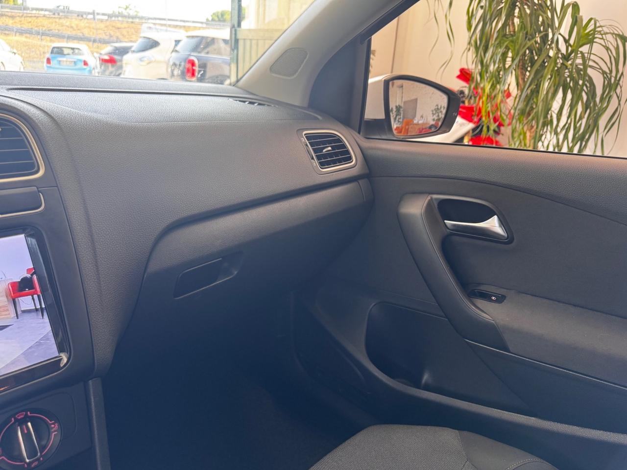 Volkswagen Polo 1.2 TDI DPF 5 p. Comfortline Diesel 75cv NEOPATENTATI