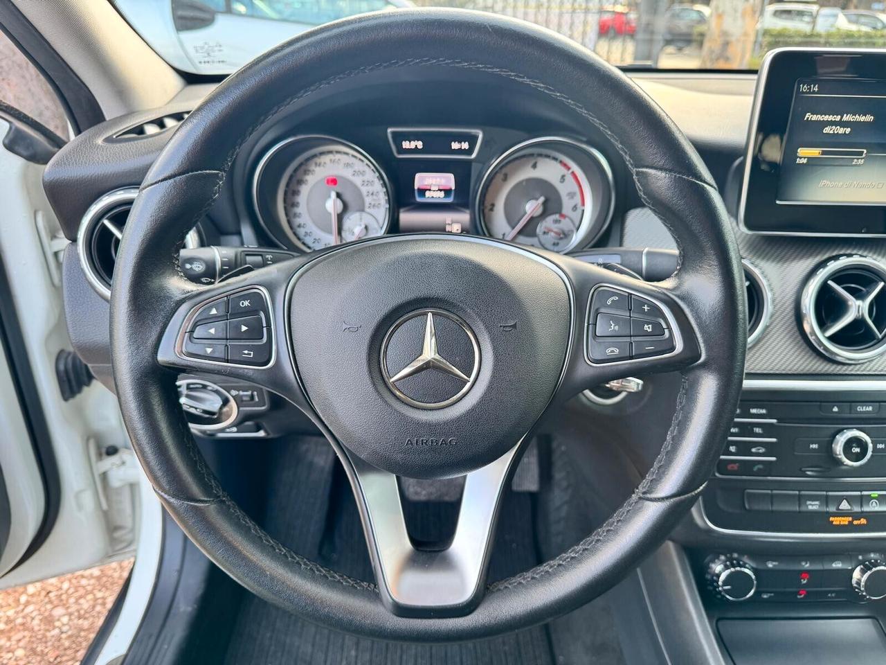 Mercedes-benz GLA 180 GLA 180 d Automatic Premium