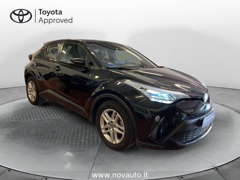 Toyota C-HR C-HR 1.8 Hybrid E-CVT Active