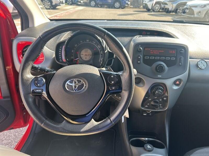 Toyota Aygo Connect 1.0 VVT-i 72 CV 5 porte x-cool MMT