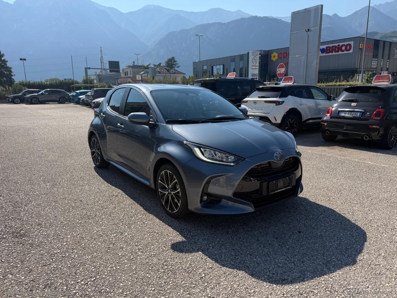 TOYOTA Yaris 1.5 Hybrid 5p. ICON VETTURA KM 0