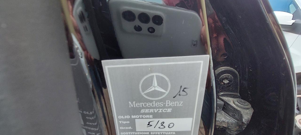 MERCEDES B180 PREMUIM 1,5 DIESEL 110 CV NAVI TELEFONO RETROCAMERA FULL FULL