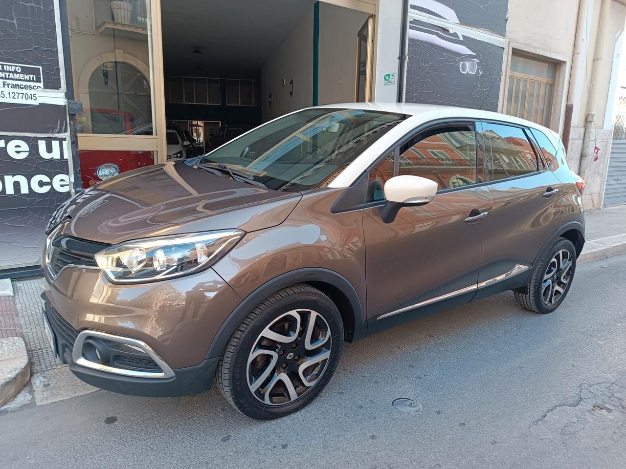Renault Captur 1.5 dCi 8V 90 CV ENERGY R-LINK FULL NAVI CAMERA
