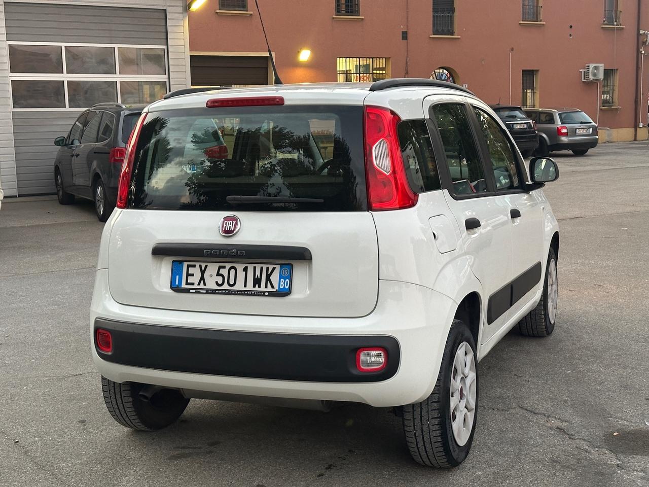 Fiat Panda 0.9 TwinAir Turbo Natural Power Lounge
