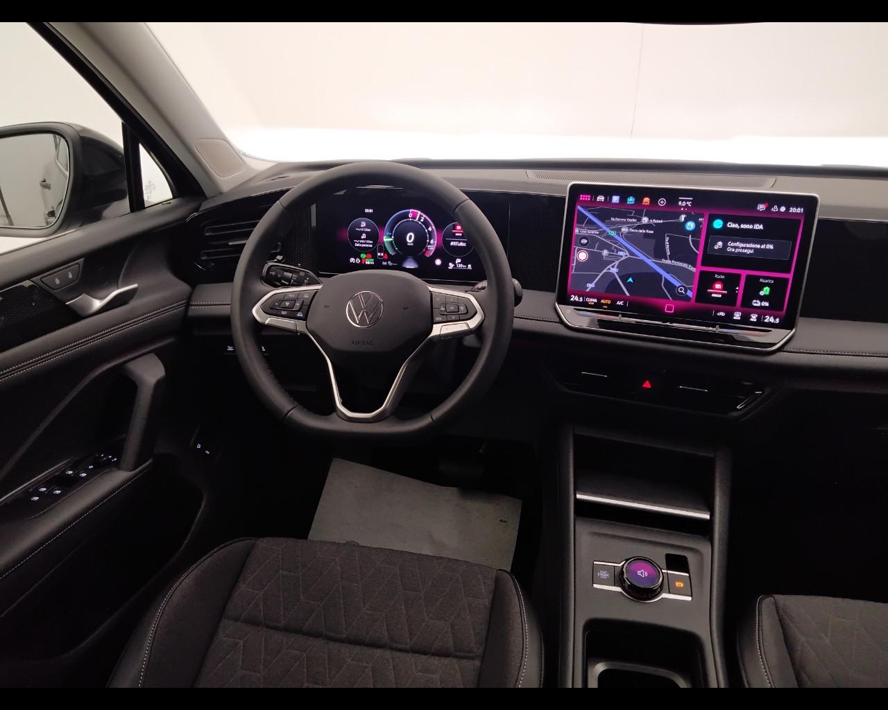 VOLKSWAGEN Tiguan III 2024 - Tiguan 1.5 tsi ehybrid Edition Plus 204cv dsg