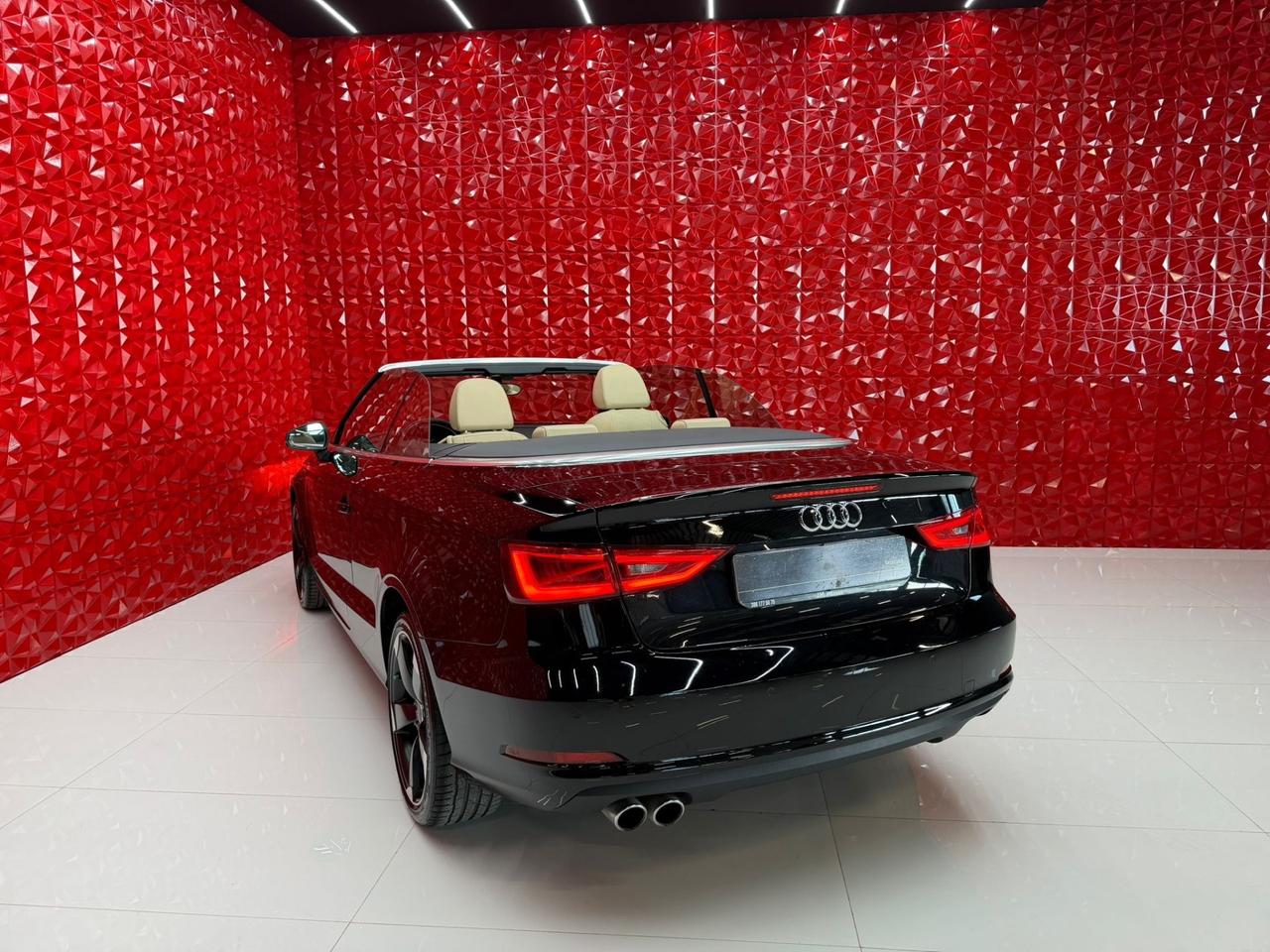 Audi A3 Cabrio 2.0 TDI 150Cv diesel S tronic S-Line