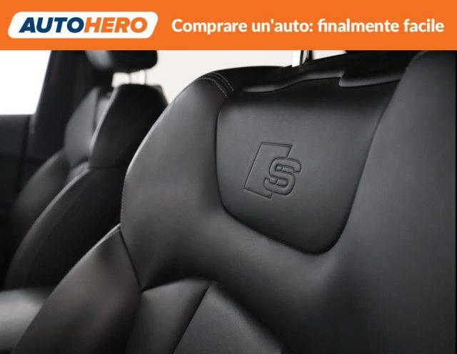 AUDI Q8 55 TFSI quattro tiptronic