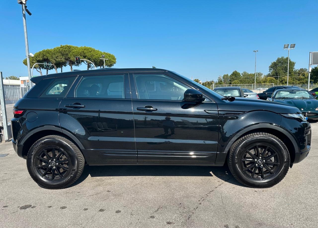 Land Rover Range Evoque 2.0 TD4 180 CV 5p. Pure/bellissima/navi/camera