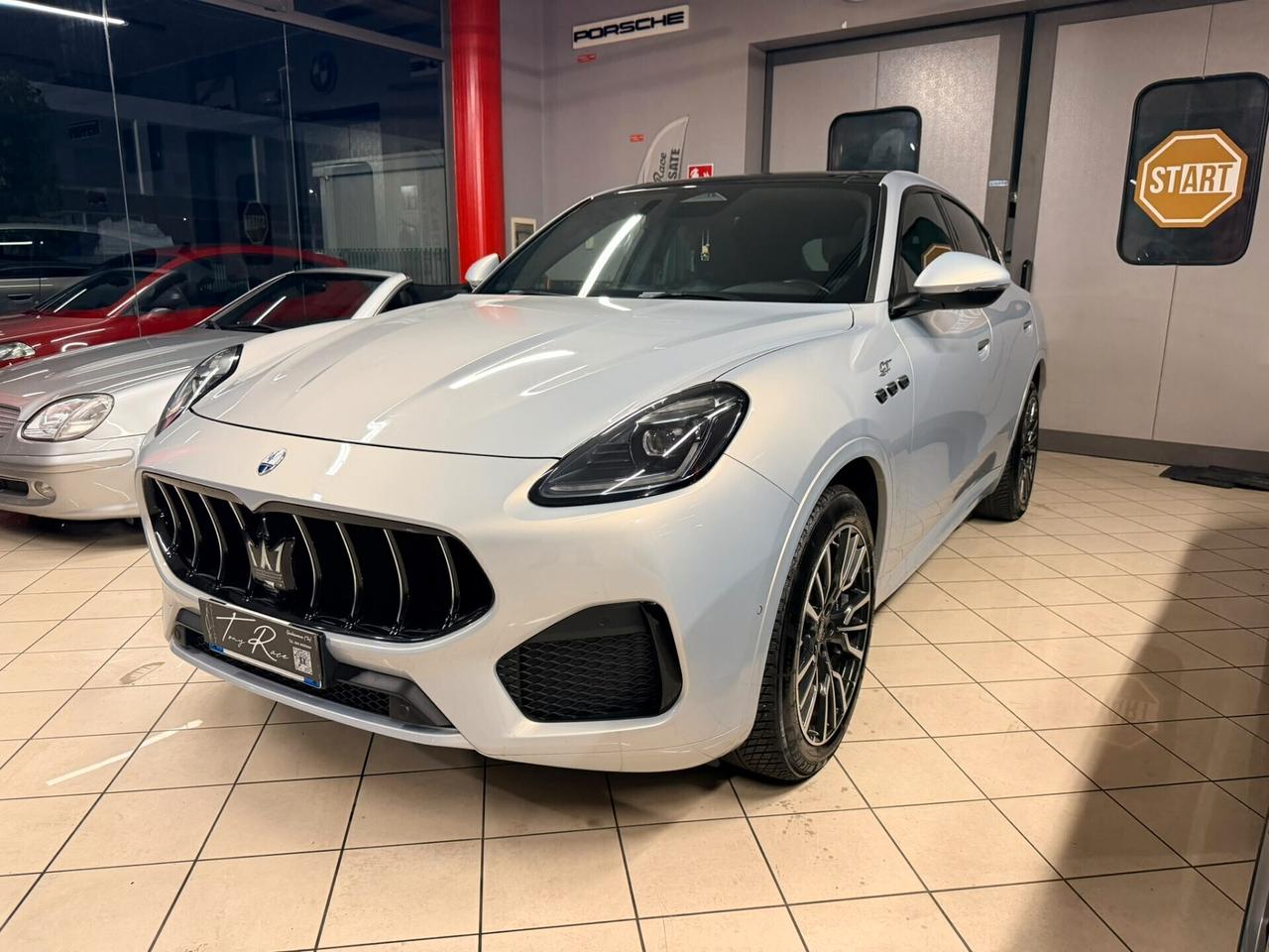 Maserati Grecale MHEV 300 CV AWD GT TETTO ELETTRICO