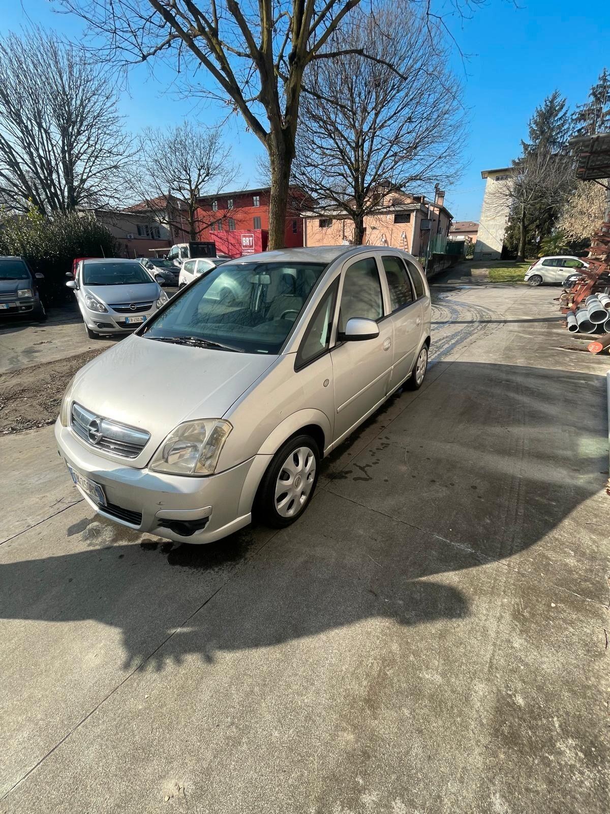 Opel Meriva 1.4 16V Cosmo PER COMMERCIANTI